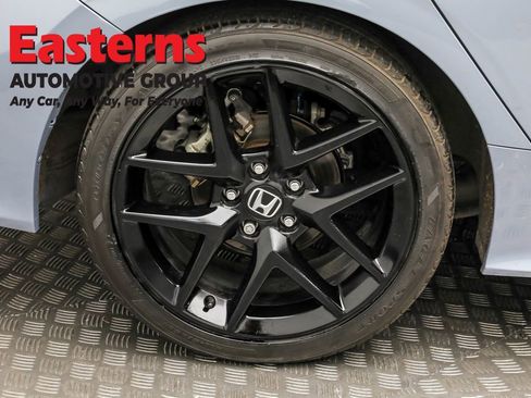 Used 2024 Honda Civic Sport image 28