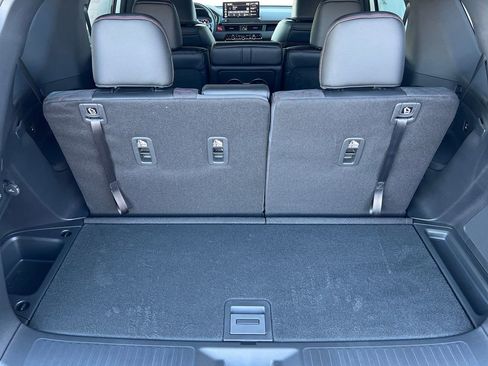 New 2026 Honda Pilot Black Edition image 25