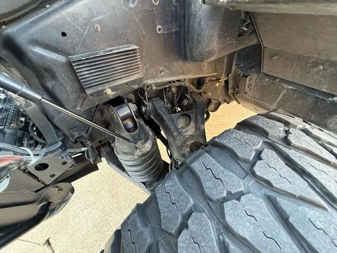 Used 2001 HUMMER H1 4-Door Hard Top image 34