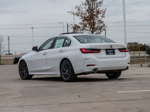 Used 2026 BMW 330i Sedan w/ Premium Package RWD image 2