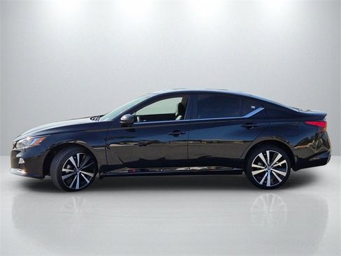 Used 2022 Nissan Altima 2.5 SR image 7