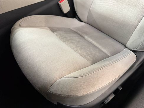 Used 2024 Nissan Altima 2.5 SV FWD image 16