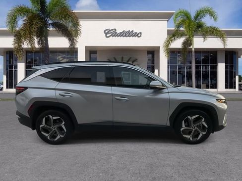 Used 2023 Hyundai Tucson Limited image 16