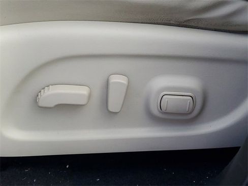 Used 2017 INFINITI QX60 FWD w/ Premium Plus Package image 17