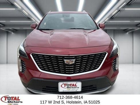 Used 2019 Cadillac XT4 Premium Luxury AWD/4WD image 3