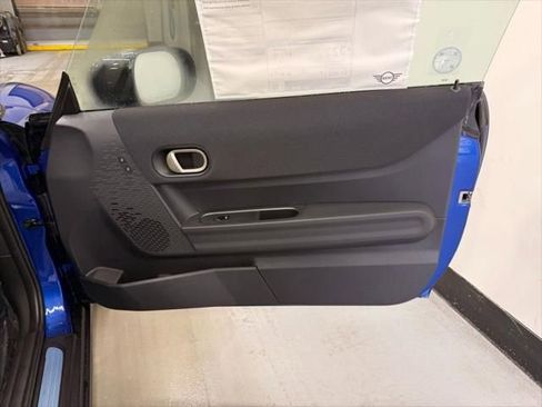 New 2026 MINI Cooper 2-Door Hardtop image 21