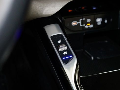 Certified 2024 Kia Sorento SX image 24