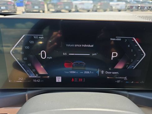 Used 2024 BMW 430i Convertible w/ Convenience Package RWD image 31