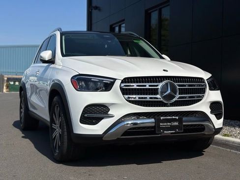 Used 2025 Mercedes-Benz GLE 350 4MATIC image 10