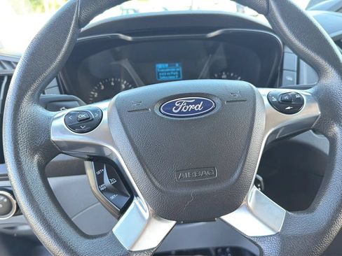 Used 2019 Ford Transit 250 130 Low Roof RWD image 23