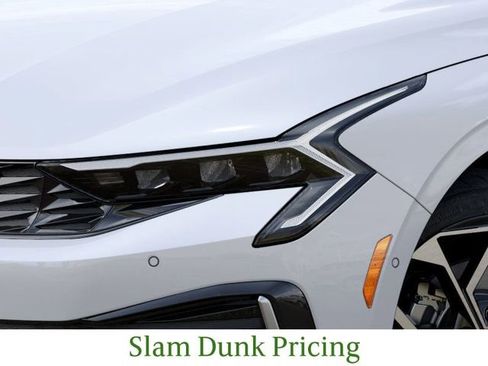 New 2026 Kia K5 EX image 10