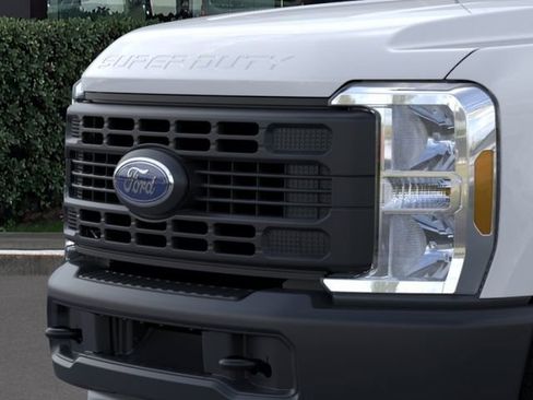 New 2026 Ford F250 XL RWD image 17