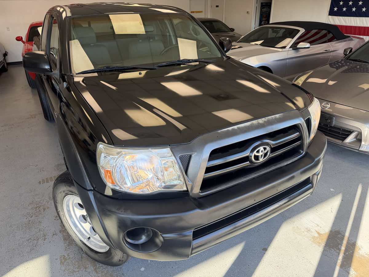 Used 2005 Toyota Tacoma 4x4 Access Cab image 9