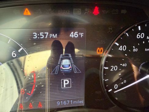 Used 2023 Nissan Kicks SV image 11