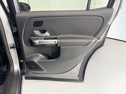 Certified 2025 Mercedes-Benz GLB 250 image 26