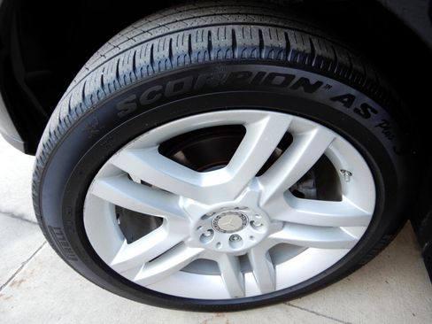 Used 2015 Mercedes-Benz ML 350 4MATIC image 22