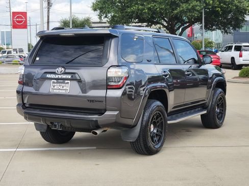 Used 2014 Toyota 4Runner SR5 Premium RWD image 7