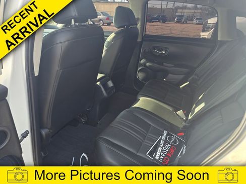 Used 2024 Honda HR-V EX-L image 6