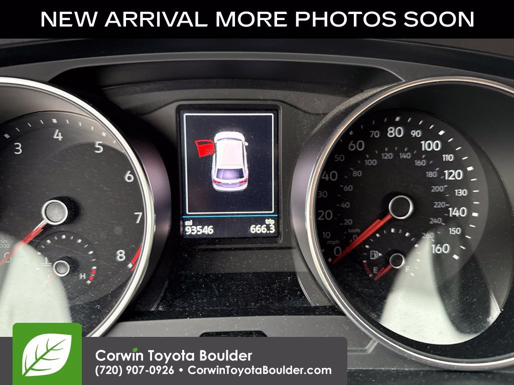Used 2021 Volkswagen Tiguan SE R-Line AWD/4WD image 11