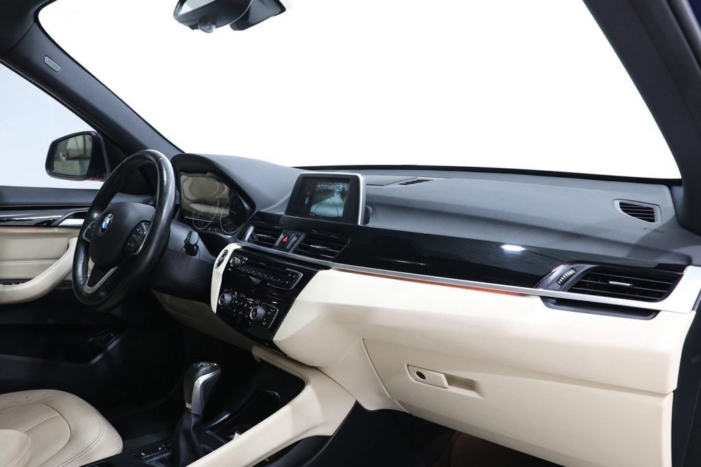 Used 2018 BMW X1 xDrive28i AWD/4WD image 15