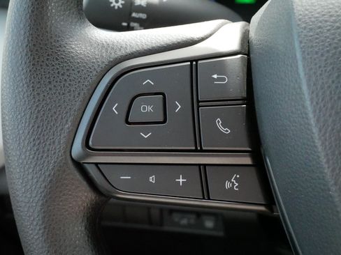 Certified 2026 Toyota Sienna LE FWD image 26