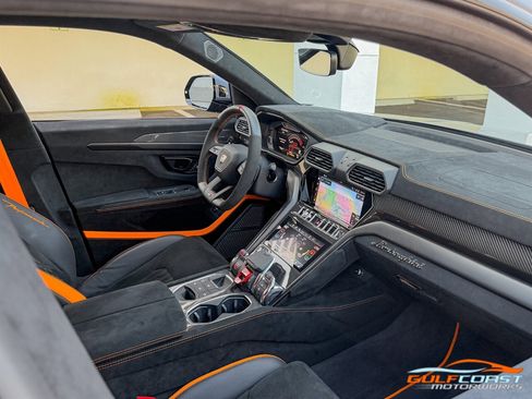 Used 2024 Lamborghini Urus Performante image 31