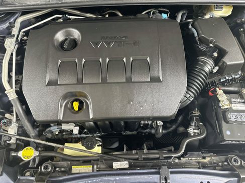 Used 2016 Toyota Corolla LE FWD image 30