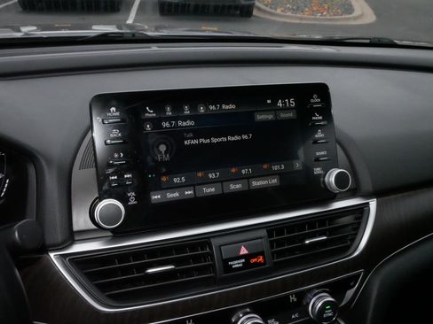 Used 2019 Honda Accord EX-L image 22