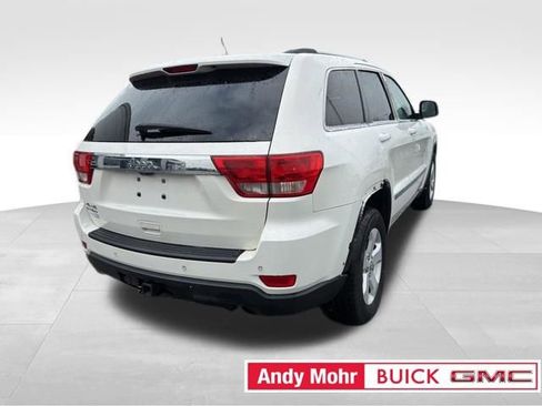 Used 2011 Jeep Grand Cherokee Laredo AWD/4WD image 12