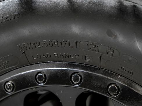 Used 2018 Ford F150 Raptor w/ Equipment Group 802A Luxury image 66