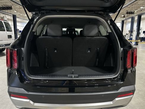 New 2026 Kia Sorento S image 19