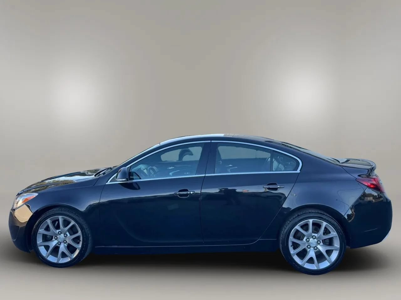 Used 2016 Buick Regal GS FWD image 5