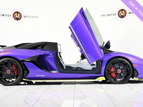Used 2021 Lamborghini Aventador SVJ image 9