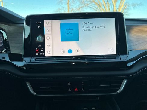 New 2026 Volkswagen Atlas SE FWD image 20