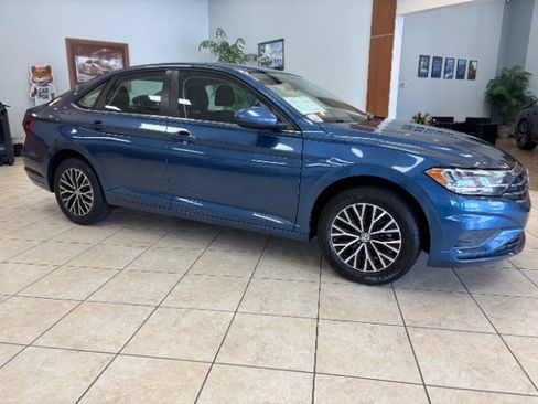 Used 2021 Volkswagen Jetta S FWD image 3