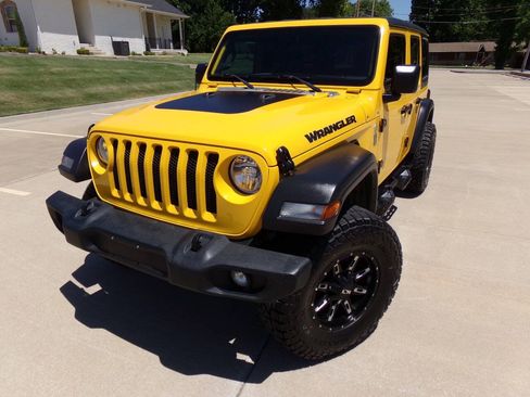 Used 2021 Jeep Wrangler Unlimited Sport AWD/4WD image 7