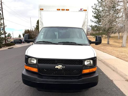 Used 2013 Chevrolet Express 3500 RWD image 6