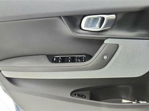 Used 2024 Polestar Polestar 2 w/ Pilot Pack image 34