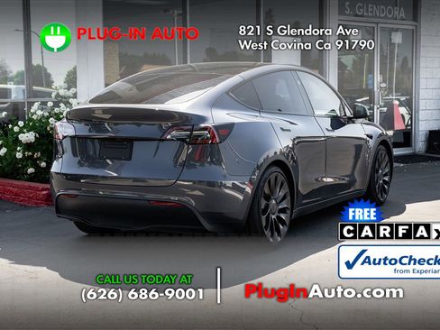 Used 2023 Tesla Model Y Performance AWD/4WD image 4