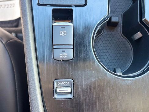 Used 2023 Nissan Rogue SV w/ SV Premium B Package image 48