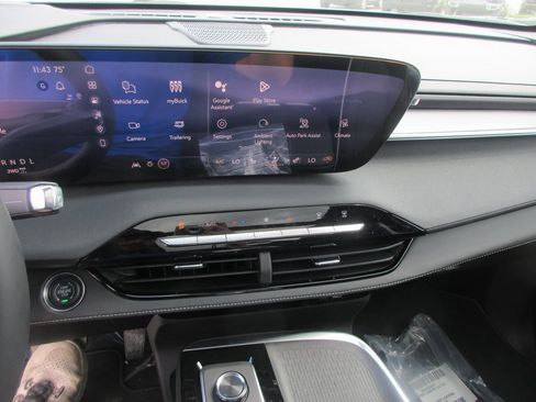 New 2026 Buick Enclave Sport Touring w/ Super Cruise Package image 19