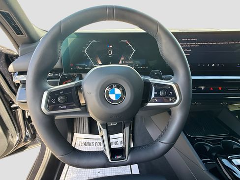 Used 2025 BMW 530i w/ M Sport Package RWD image 40