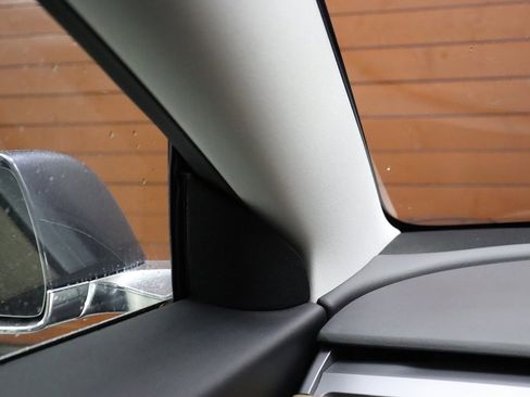 Used 2020 Tesla Model 3 Long Range image 44