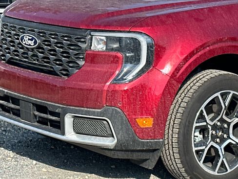 New 2025 Ford Maverick Lariat w/ 4K Tow Package image 2