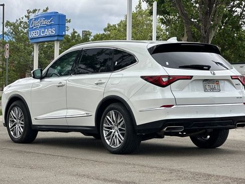 Used 2022 Acura MDX SH-AWD w/ Advance Package image 6