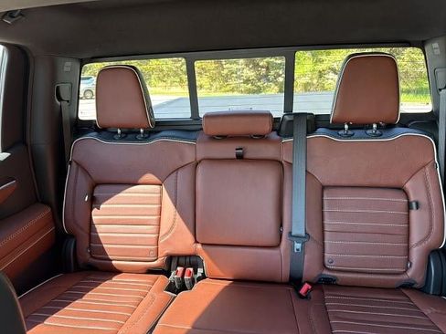 Used 2025 GMC Sierra 1500 Denali Ultimate AWD/4WD image 39