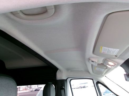 Used 2025 RAM ProMaster 2500 w/ Crew Van Package image 15