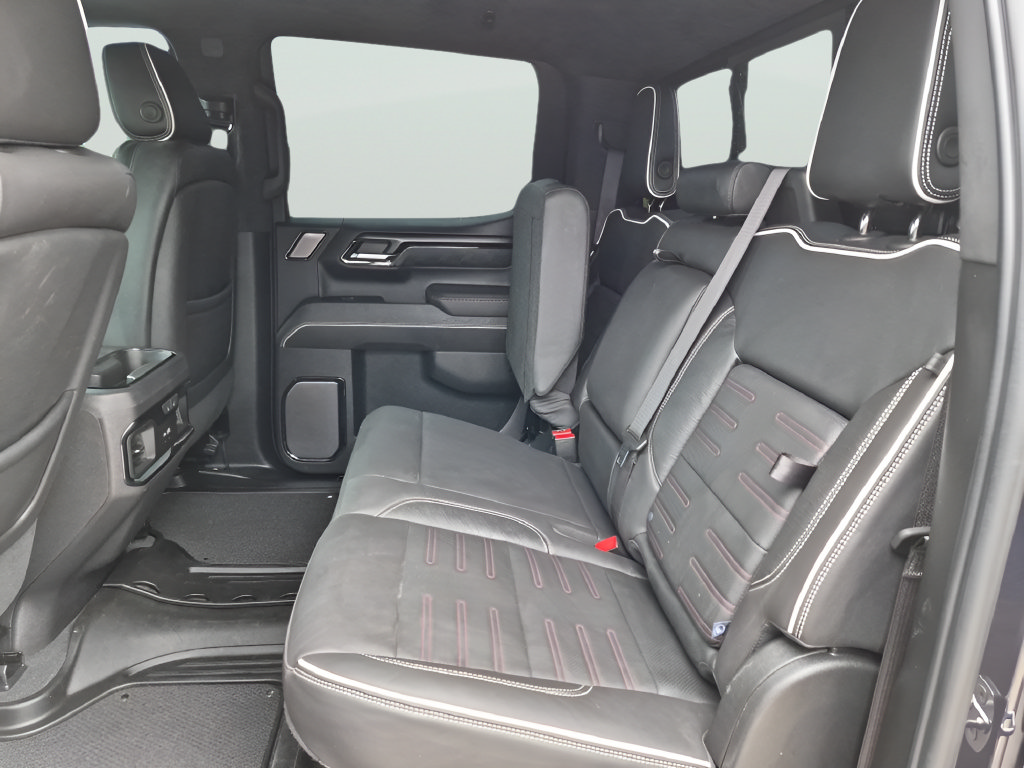 Used 2024 GMC Sierra 1500 AT4X AWD/4WD image 33