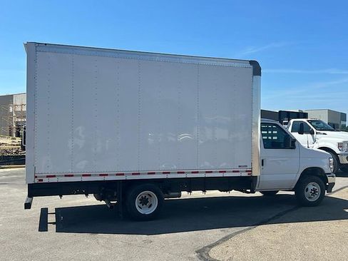 New 2025 Ford E-350 and Econoline 350 Super Duty w/ Power Equipment Group image 5