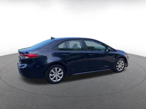 Used 2025 Toyota Corolla LE FWD image 15